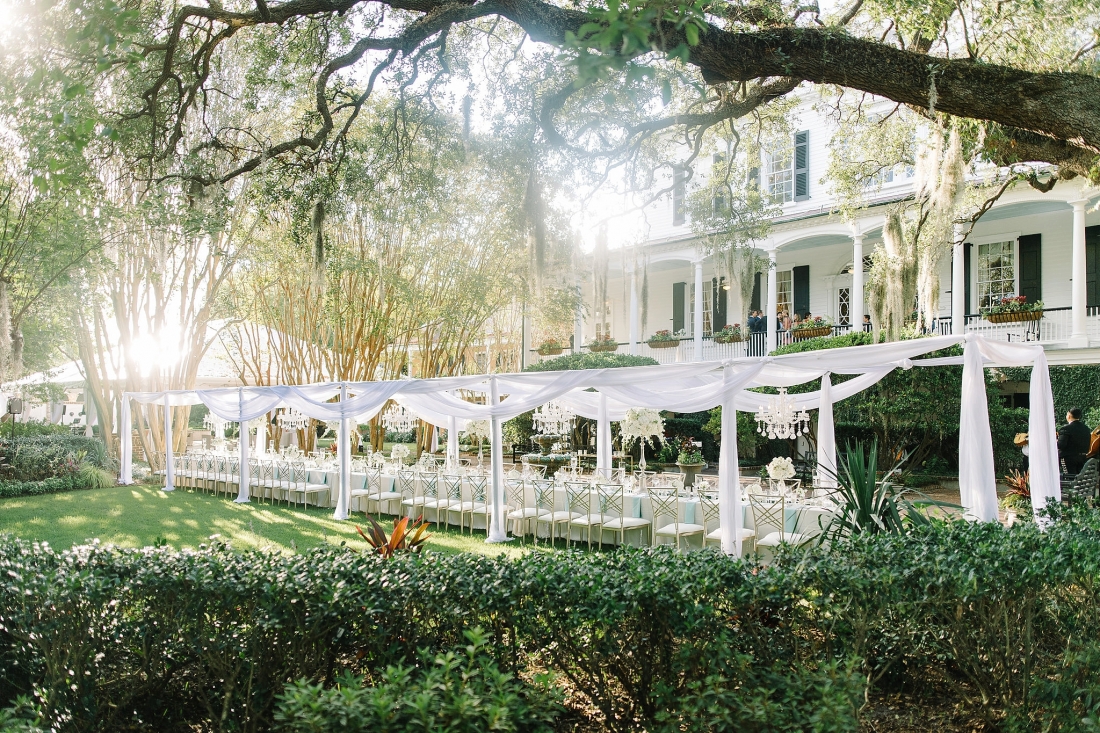 Thomas-Bennett-House-wedding-photos-by-Charleston-wedding-photographers-Aaron-and-Jillian-Photography-_0031(pp_w1100_h733)